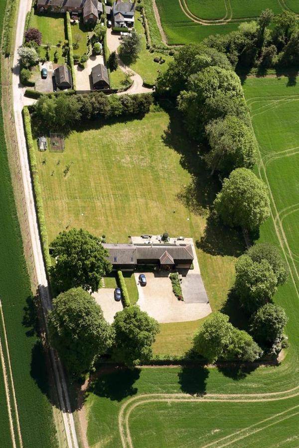 Bed and Breakfast Mulberry Barn Micheldever Экстерьер фото