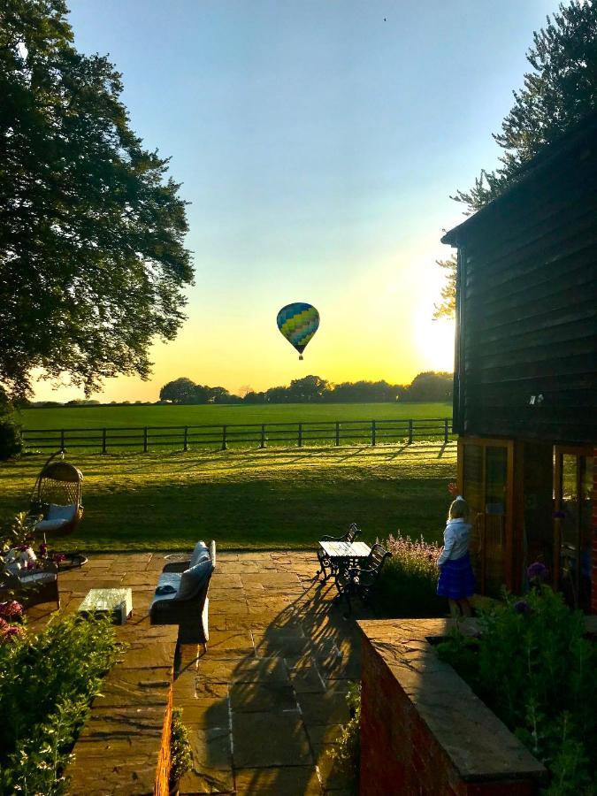 Bed and Breakfast Mulberry Barn Micheldever Экстерьер фото