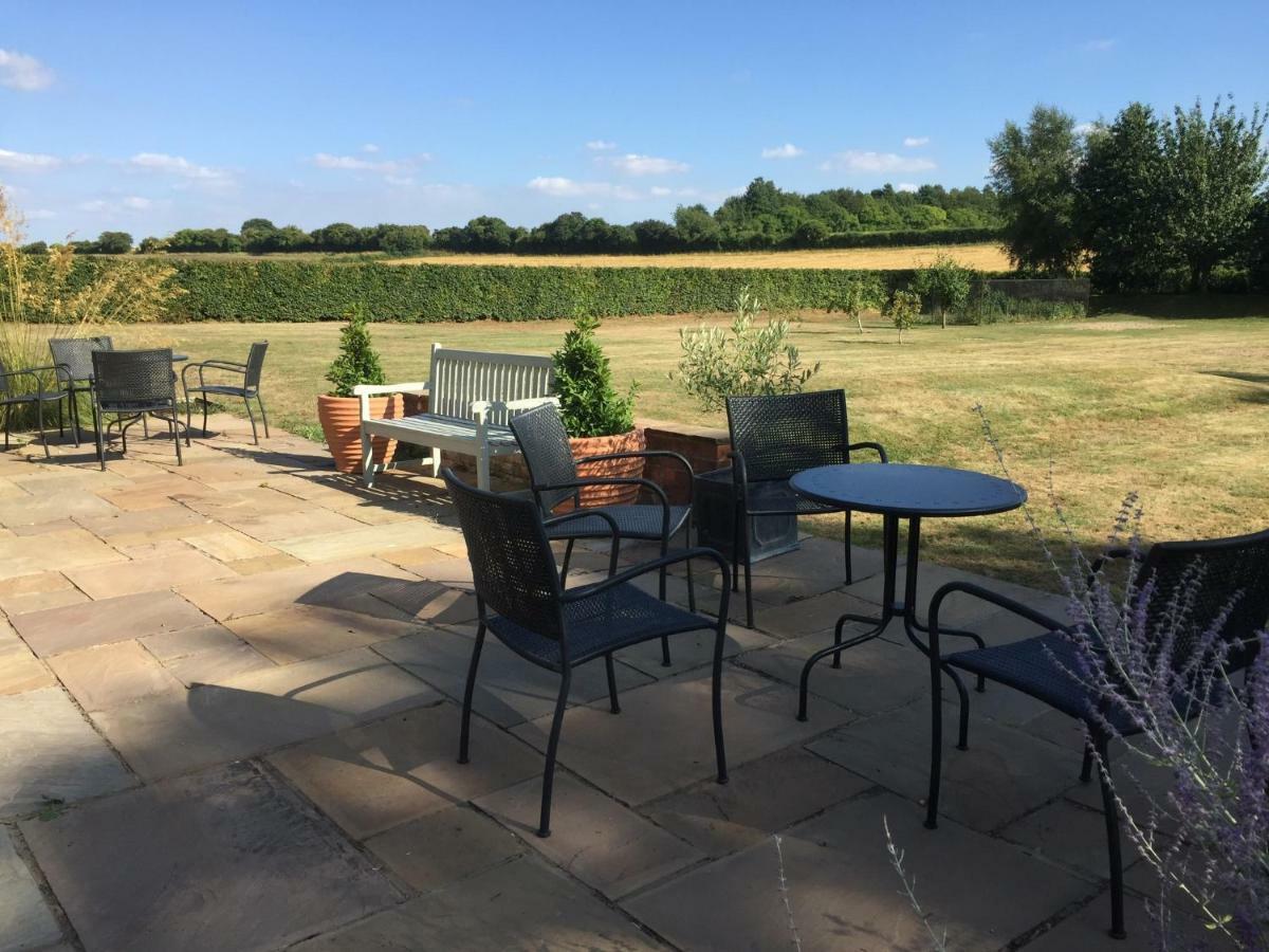 Bed and Breakfast Mulberry Barn Micheldever Экстерьер фото
